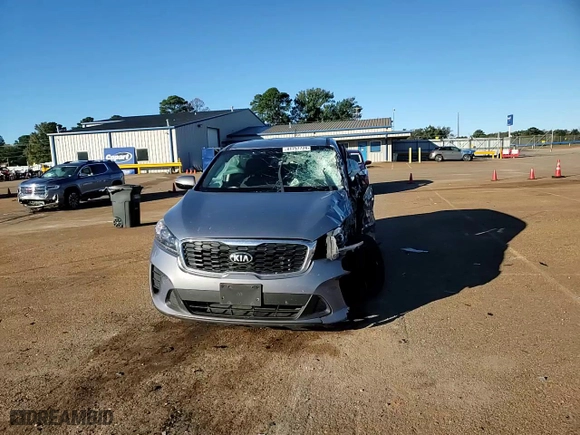 2020 Kia Sorento LX V6 with VIN 5XYPG4A59LG631484, listed as a Copart auction lot 81757724 with 139,325 mi miles and Salvage Title. Bid and sale history available at carsss.com. Image 12.