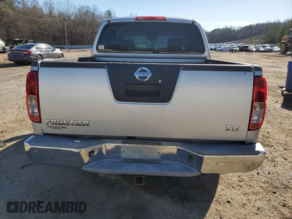 2008 Nissan Frontier SE z VIN 1N6AD07U98C441926, wystawiony jako Copart lot #84205144 z przebiegiem Nie podano mil oraz Szkoda całkowita • Salvage title. Historia ofert i sprzedaży dostępna na DreamBid. Obrazek 6.
