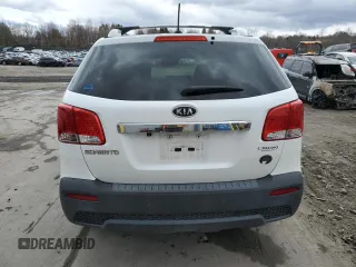 2011 Kia Sorento LX with VIN 5XYKTCA19BG181928, listed as a Copart auction lot 50621165 with Not Provided miles and Salvage Title. Bid and sale history available at DreamBid. Image 6.