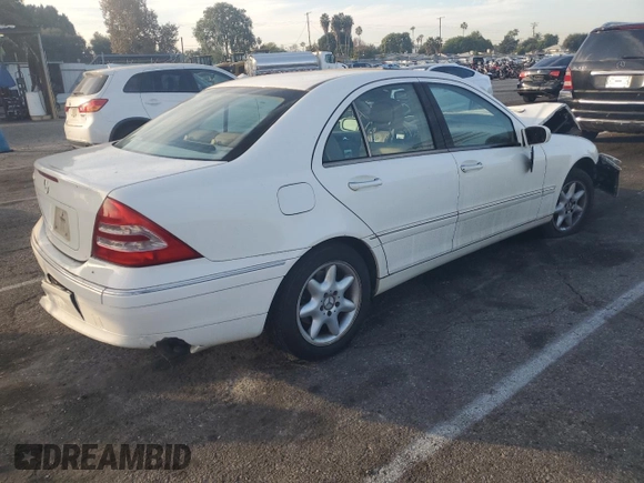 2003 Mercedes-Benz C 230/260/280/320 with VIN WDBRF64J33F391138, listed as a Copart auction lot 82374944 with 95,976 mi miles and Clean Title. Bid and sale history available at DreamBid. Image 3.