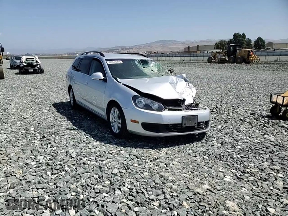 2014 Volkswagen Jetta TDI with VIN 3VWPL7AJ8EM624930, listed as a Copart auction lot 60873205 with Not provided miles and Salvage title. Bid and sale history available at DreamBid. Image 13.