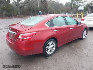 2013 Nissan Altima 2.5 S with VIN 1N4AL3AP3DC258631, listed as a IAAI auction lot 41420646 with 99,035 mi miles. Bid and sale history available at carsss.com. Image 4.