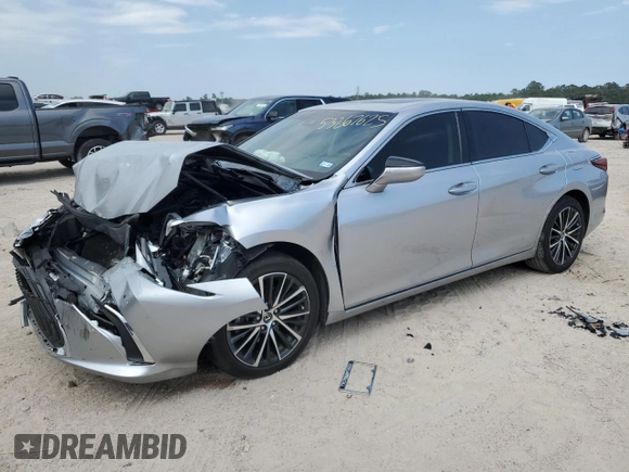 2024 Lexus ES 250 with VIN 58AD11D1XRU013033, listed as a Copart auction lot 53267625 with 17,916 mi miles and Salvage title. Bid and sale history available at DreamBid. Image 1.