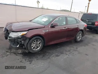 2019 Kia Optima LX z VIN 5XXGT4L38KG337200, wystawiony jako IAAI lot #41807462 z przebiegiem 126 429 mil mil oraz . Historia ofert i sprzedaży dostępna na DreamBid. Obrazek 15.