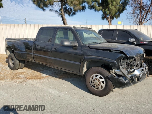 2005 GMC Sierra 1500 with VIN 1GTJC33235F813444, listed as a Copart auction lot 74541684 with 520,838 mi miles and Salvage Title. Bid and sale history available at DreamBid. Image 4.