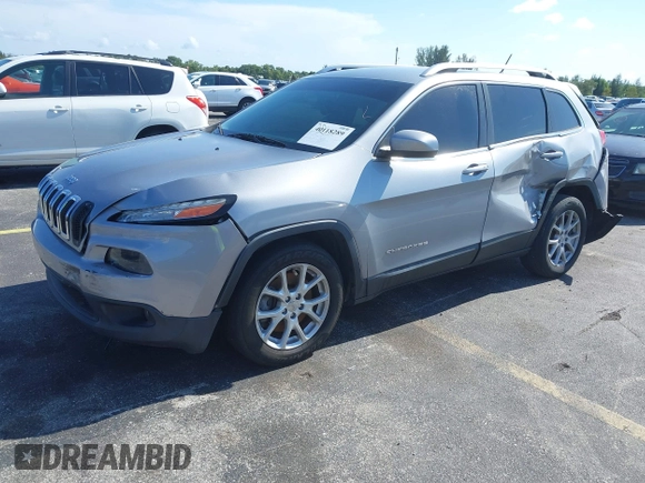 2014 Jeep Cherokee Latitude with VIN 1C4PJLCS6EW103423, listed as a IAAI auction lot 40118289 with 112,120 mi miles and . Bid and sale history available at DreamBid. Image 22.