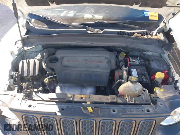 2018 Jeep Renegade Trailhawk with VIN ZACCJBCB1JPH28490, listed as a IAAI auction lot 41406910 with 76,003 mi miles. Bid and sale history available at carsss.com. Image 10.