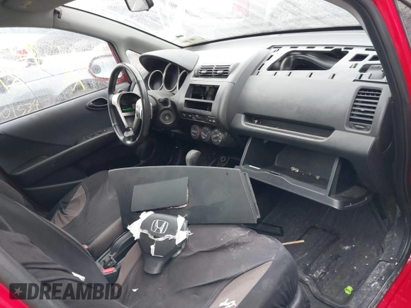 2008 Honda Fit Sport z VIN JHMGD386X8S062209, wystawiony jako IAAI lot #41580183 z przebiegiem Nie podano mil oraz . Historia ofert i sprzedaży dostępna na DreamBid. Obrazek 5.