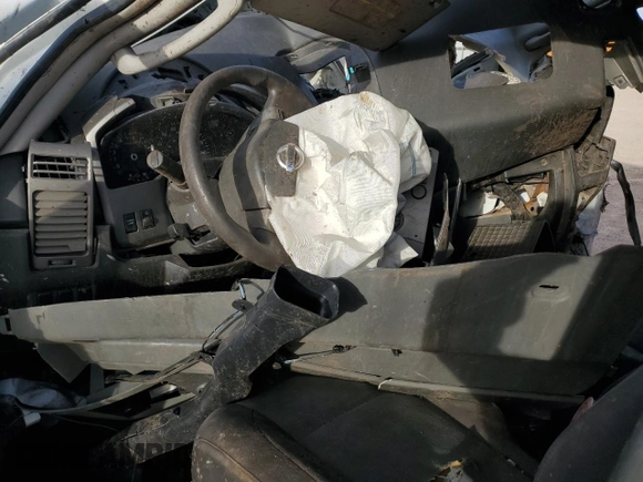 2004 Nissan Titan SE z VIN 1N6AA06B54N579678, wystawiony jako Copart lot #45513425 z przebiegiem Nie podano mil oraz Nie do naprawy • Non repairable. Historia ofert i sprzedaży dostępna na DreamBid. Obrazek 8.