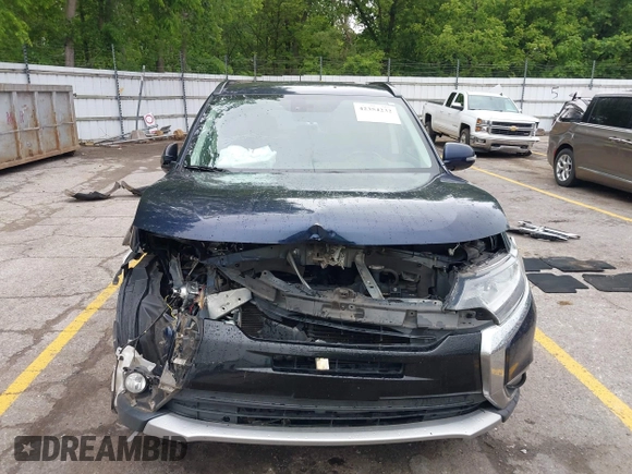 2016 Mitsubishi Outlander SE with VIN JA4AD3A37GZ037372, listed as a IAAI auction lot 42354232 with 188,977 mi miles and . Bid and sale history available at DreamBid. Image 13.