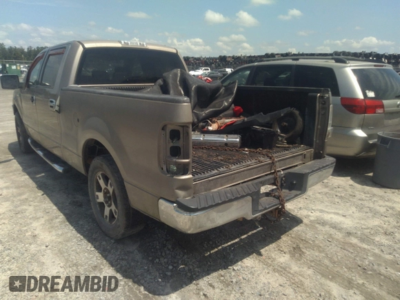 2006 Ford F-150 XLT z VIN 1FTPW12VX6KD51846, wystawiony jako IAAI lot #42361764 z przebiegiem 430 270 mil mil oraz . Historia ofert i sprzedaży dostępna na DreamBid. Obrazek 3.