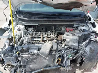 2022 Nissan Kicks S z VIN 3N1CP5BV3NL523119, wystawiony jako IAAI lot #42122504 z przebiegiem 28 062 mil mil oraz . Historia ofert i sprzedaży dostępna na DreamBid. Obrazek 10.
