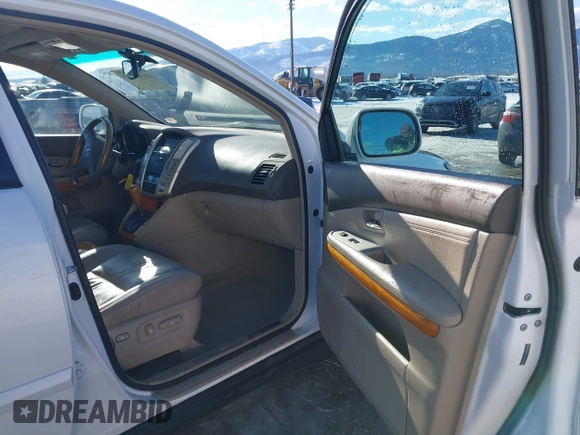 2009 Lexus RX 350 with VIN 2T2GK31U49C066951, listed as a IAAI auction lot 41369133 with 136,675 mi miles and . Bid and sale history available at DreamBid. Image 5.
