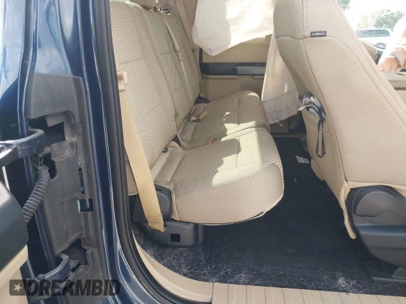 2016 Ford F-150 XL with VIN 1FTEX1C8XGFA43695, listed as a IAAI auction lot 42635928 with 47,119 mi miles and . Bid and sale history available at DreamBid. Image 8.