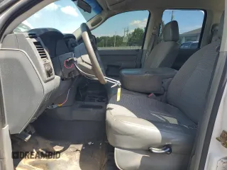 2006 Dodge Ram 2500 SLT with VIN 3D7KR28C66G121229, listed as a Copart auction lot 70573634 with 218,918 mi miles and Non Repairable. Bid and sale history available at carsss.com. Image 7.