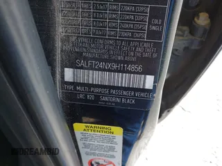 2009 Land Rover LR2 HSE z VIN SALFT24NX9H114856, wystawiony jako IAAI lot #42479735 z przebiegiem 178 587 mil mil oraz . Historia ofert i sprzedaży dostępna na DreamBid. Obrazek 9.