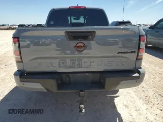 2024 Nissan Frontier PRO-4X with VIN 1N6ED1EK9RN600720, listed as a Copart auction lot 67608184 with 23,662 mi miles and Salvage Title. Bid and sale history available at carsss.com. Image 6.