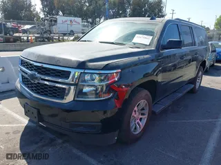 2018 Chevrolet Suburban LT with VIN 1GNSCHKCXJR262926, listed as a IAAI auction lot 41675862 with 181,117 mi miles. Bid and sale history available at carsss.com. Image 17.