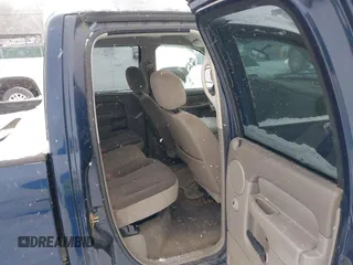 2004 Dodge 1500 SLT with VIN 1D7HU18N14S773105, listed as a IAAI auction lot 41247050 with 109,457 mi miles and . Bid and sale history available at carsss.com. Image 8.