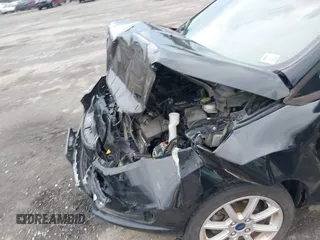 2019 Ford Fiesta SE with VIN 3FADP4BJ7KM105246, listed as a IAAI auction lot 42039557 with 48,186 mi miles. Bid and sale history available at carsss.com. Image 6.