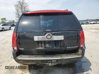 2010 Cadillac Escalade z VIN 1GYUKAEF5AR140423, wystawiony jako Copart lot #52850495 z przebiegiem Nie podano mil oraz Szkody całkowita. Historia ofert i sprzedaży dostępna na DreamBid. Obrazek 6.