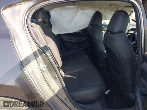 2019 Mazda 3 w/Select with VIN 3MZBPAAL1KM105498, listed as a IAAI auction lot 41601386 with 113,203 mi miles. Bid and sale history available at carsss.com. Image 8.