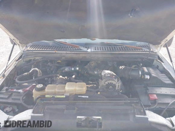2001 Ford F-250 XL with VIN 1FTNW20F01EC73500, listed as a IAAI auction lot 42651399 with 318,794 mi miles and . Bid and sale history available at DreamBid. Image 10.