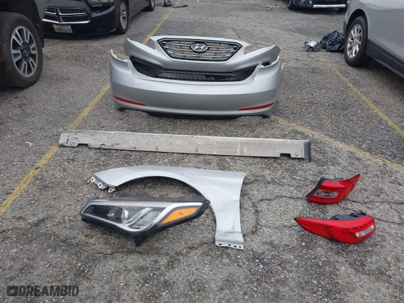 2016 Hyundai Sonata 2.4L Sport with VIN 5NPE34AF9GH374210, listed as a IAAI auction lot 41871957 with 170,044 mi miles. Bid and sale history available at carsss.com. Image 12.