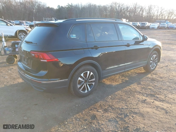 2024 Volkswagen Tiguan S with VIN 3VVRB7AX4RM077794, listed as a IAAI auction lot 41245832 with 12,007 mi miles. Bid and sale history available at carsss.com. Image 4.