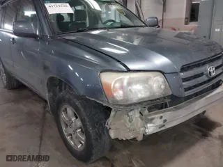 2005 Toyota Highlander with VIN JTEDP21A450080017, listed as a IAAI auction lot 41719540 with 188,966 mi miles. Bid and sale history available at carsss.com. Image 6.