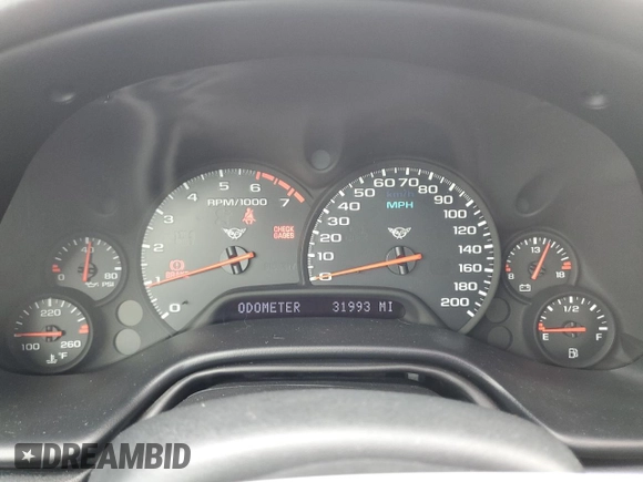 2001 Chevrolet Corvette with VIN 1G1YY22G515129589, listed as a Copart auction lot 46407385 with 31,993 mi miles and Salvage Title. Bid and sale history available at carsss.com. Image 9.