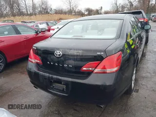 2008 Toyota Avalon XL with VIN 4T1BK36B18U315127, listed as a IAAI auction lot 41360176 with 189,343 mi miles. Bid and sale history available at carsss.com. Image 16.