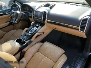 2016 Porsche Cayenne S E-Hybrid with VIN WP1AE2A27GLA61709, listed as a Copart auction lot 43280515 with Not provided miles and Salvage title. Bid and sale history available at DreamBid. Image 8.