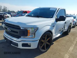2019 Ford F-150 XL z VIN 1FTMF1C55KKF28511, wystawiony jako IAAI lot #41255476 z przebiegiem 26 638 mil mil oraz . Historia ofert i sprzedaży dostępna na DreamBid. Obrazek 2.