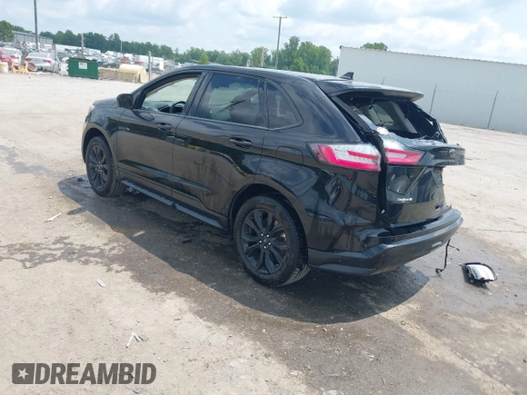 2022 Ford Edge SE z VIN 2FMPK4G91NBA59211, wystawiony jako IAAI lot #42450362 z przebiegiem 50 016 mil mil oraz . Historia ofert i sprzedaży dostępna na DreamBid. Obrazek 3.