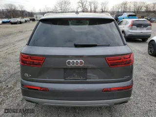 2019 Audi Q7 Premium Plus with VIN WA1LAAF79KD040152, listed as a Copart auction lot 52009345 with 38,961 mi miles and Salvage Title. Bid and sale history available at carsss.com. Image 6.