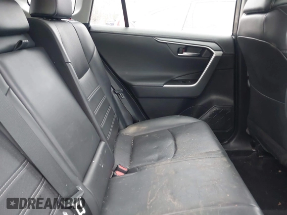 2020 Toyota RAV4 Hybrid Limited with VIN 4T3DWRFV9LU008881, listed as a IAAI auction lot 41672085 with 39,557 mi miles. Bid and sale history available at carsss.com. Image 8.