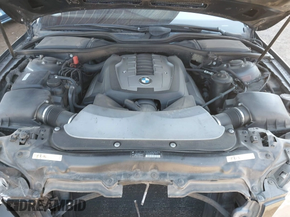 2008 BMW 7 Series 750Li z VIN WBAHN835X8DT83280, wystawiony jako IAAI lot #41735528 z przebiegiem 103 464 mil mil oraz . Historia ofert i sprzedaży dostępna na DreamBid. Obrazek 10.