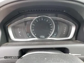 2015 Volvo XC60 T5 z VIN YV4612RK3F2633576, wystawiony jako Copart lot #49706795 z przebiegiem 114 086 mil mil oraz Szkoda całkowita • Salvage title. Historia ofert i sprzedaży dostępna na DreamBid. Obrazek 9.