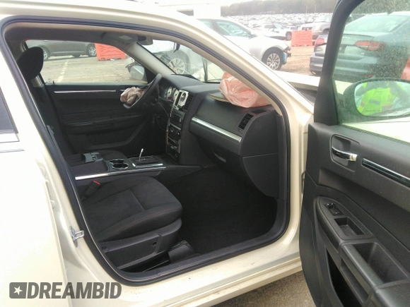 2009 Chrysler 300 LX with VIN 2C3KA43D79H554452, listed as a IAAI auction lot 38252211 with Not Provided miles and . Bid and sale history available at DreamBid. Image 5.