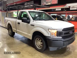 2019 Ford F-150 XL z VIN 1FTMF1CB0KKD36063, wystawiony jako IAAI lot #42459469 z przebiegiem 104 067 mil mil oraz . Historia ofert i sprzedaży dostępna na DreamBid. Obrazek 25.