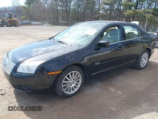 2007 Mercury Milan Premier with VIN 3MEHM08Z27R608332, listed as a IAAI auction lot 41710244 with 85,060 mi miles. Bid and sale history available at carsss.com. Image 2.
