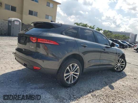 2020 Jaguar F-Pace 25t Premium z VIN SADCJ2FX0LA646149, wystawiony jako Copart lot #50767125 z przebiegiem 36 306 mil mil oraz Nie do naprawy • Non repairable. Historia ofert i sprzedaży dostępna na DreamBid. Obrazek 3.