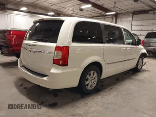 2012 Chrysler Town & Country Touring with VIN 2C4RC1BG3CR337593, listed as a IAAI auction lot 41752894 with 172,169 mi miles. Bid and sale history available at carsss.com. Image 4.