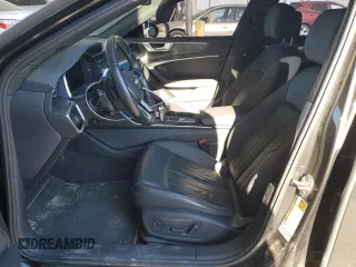 2019 Audi A6 Premium Plus with VIN WAUE8AF25KN126418, listed as a Copart auction lot 80232593 with 37,187 mi miles and Salvage Title. Bid and sale history available at carsss.com. Image 7.