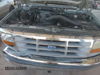1992 Ford F-250 с VIN 1FTEF25N1NPB08128, выставлен на аукционе Copart как лот 56067595 с пробегом Не указан миль и Списание • Salvage title. История ставок и продаж доступна на DreamBid. Изображение 11.