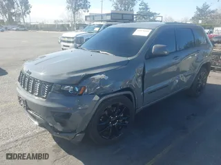 2021 Jeep Grand Cherokee Laredo X with VIN 1C4RJEAGXMC553627, listed as a IAAI auction lot 41376899 with 46,706 mi miles. Bid and sale history available at carsss.com. Image 17.