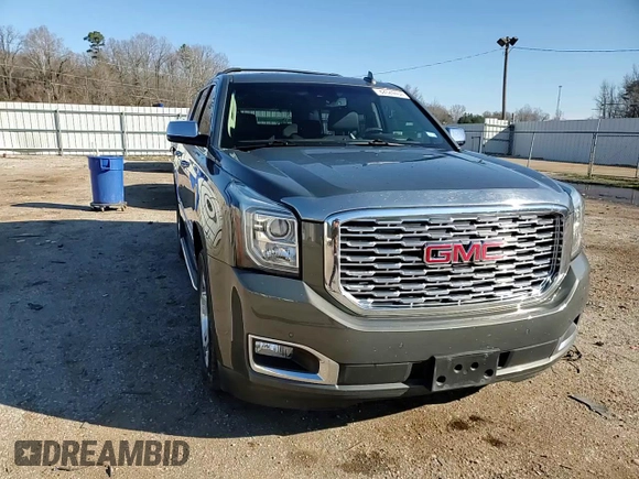 2018 GMC Yukon Denali with VIN 1GKS2CKJ6JR149752, listed as a Copart auction lot 82624404 with 137,640 mi miles and Salvage Title. Bid and sale history available at carsss.com. Image 12.