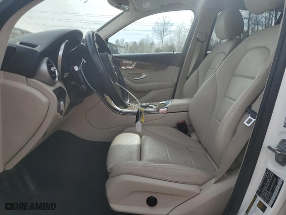 2019 Mercedes-Benz GLC with VIN WDC0G4KB4KV184330, listed as a Copart auction lot 49594395 with 70,247 mi miles and Salvage Title. Bid and sale history available at carsss.com. Image 7.