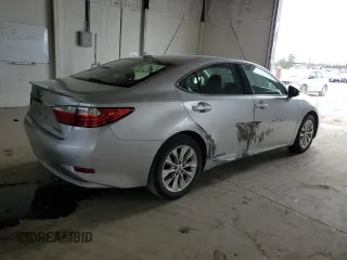 2013 Lexus ES 300h Hybrid with VIN JTHBW1GG7D2000909, listed as a Copart auction lot 50695865 with 212,197 mi miles and Salvage Title. Bid and sale history available at carsss.com. Image 3.